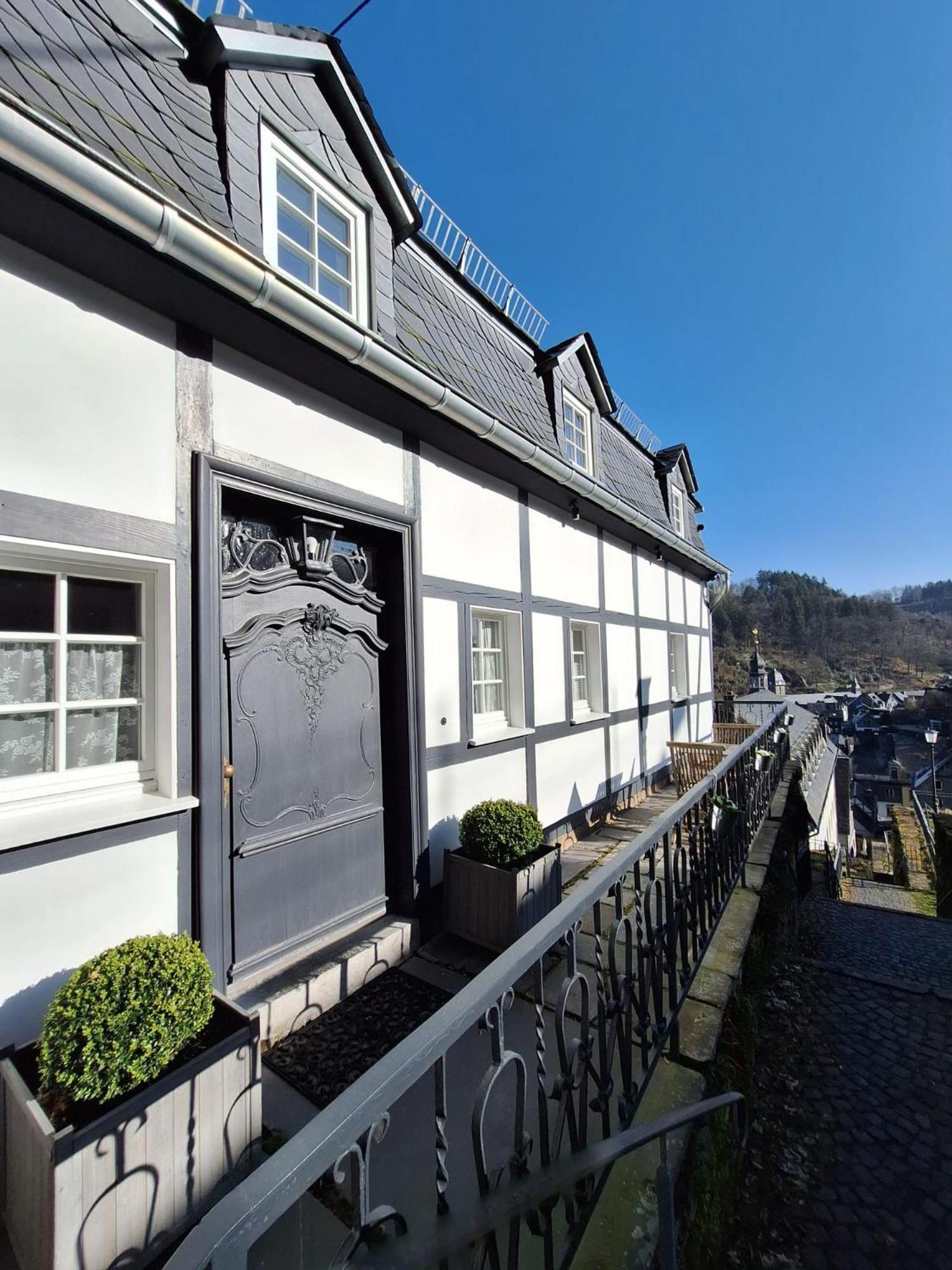 Stachelburg Apartamento Monschau Exterior foto